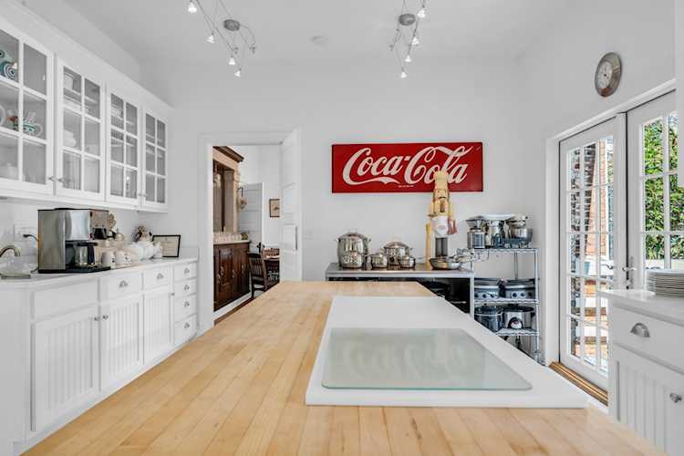 More Photos Of 1700 9th St S, Columbus Specialty For Sale