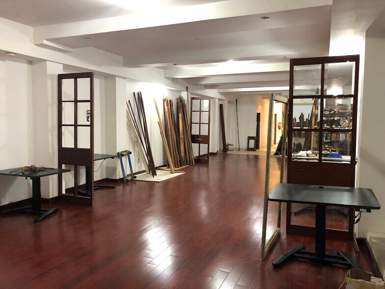 More Photos Of 96 Greenwich St, New York Office For Lease