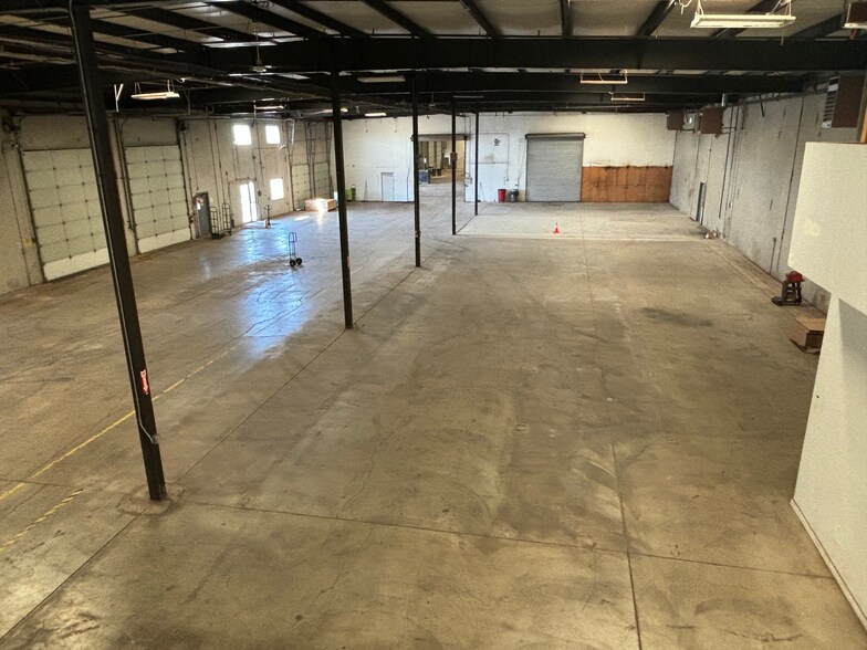 More Photos Of 1770 Prairie Rd, Eugene Warehouse For Lease