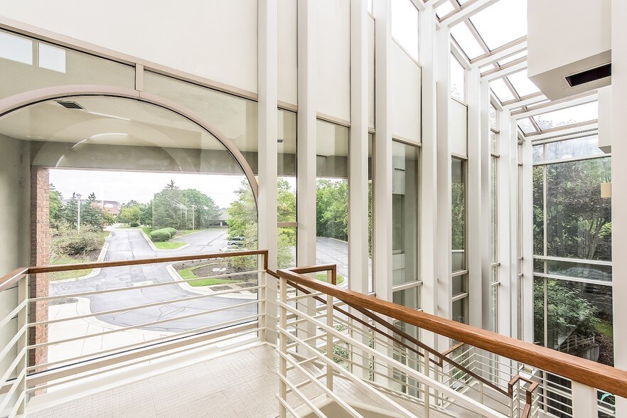 More Photos Of 8000 Ravines Edge Ct, Columbus Medical For Sale