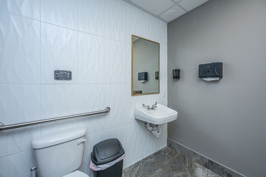 More Photos Of 1956 Long Grove Dr, Mount Pleasant General Retail For Lease