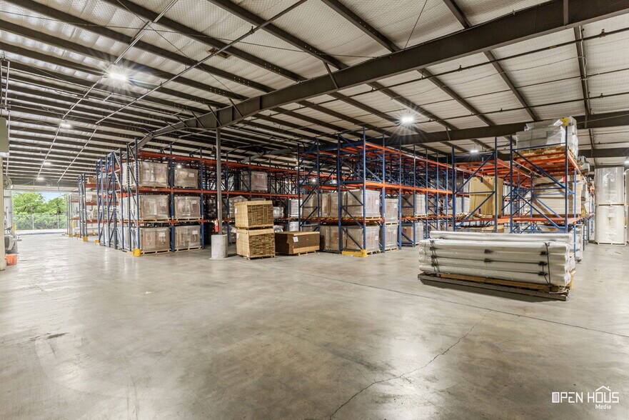 More Photos Of 208 Randy Dr, Wichita Falls Warehouse For Sale