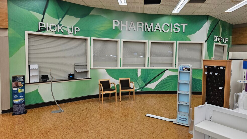 More Photos Of 640 N Milford Rd, Milford Drugstore For Sale