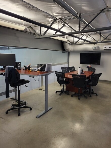 More Photos Of 950 Reserve Dr, Roseville Loft Creative Space For Lease