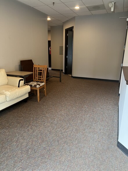 More Photos Of 3204 Smokey Point Dr, Arlington Office For Lease