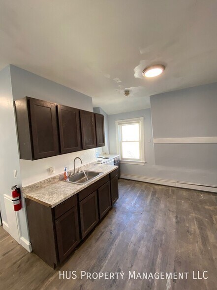 More Photos Of 166 Division St, Pawtucket Apartments For Sale