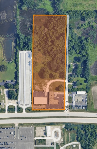 Primary Photo Of 4200 E Main St, St Charles Auto Dealership For Sale