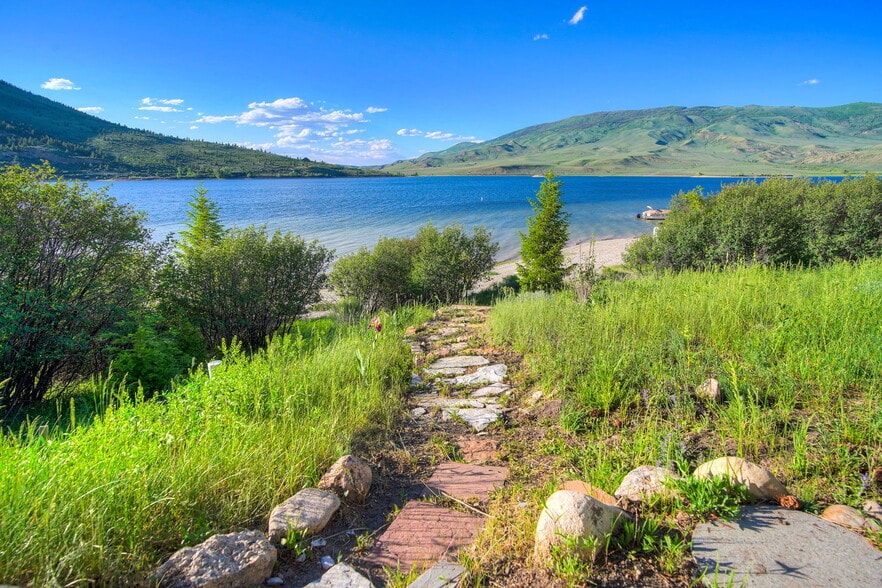 More Photos Of 121 Fishermans Dr, Silverthorne Specialty For Sale