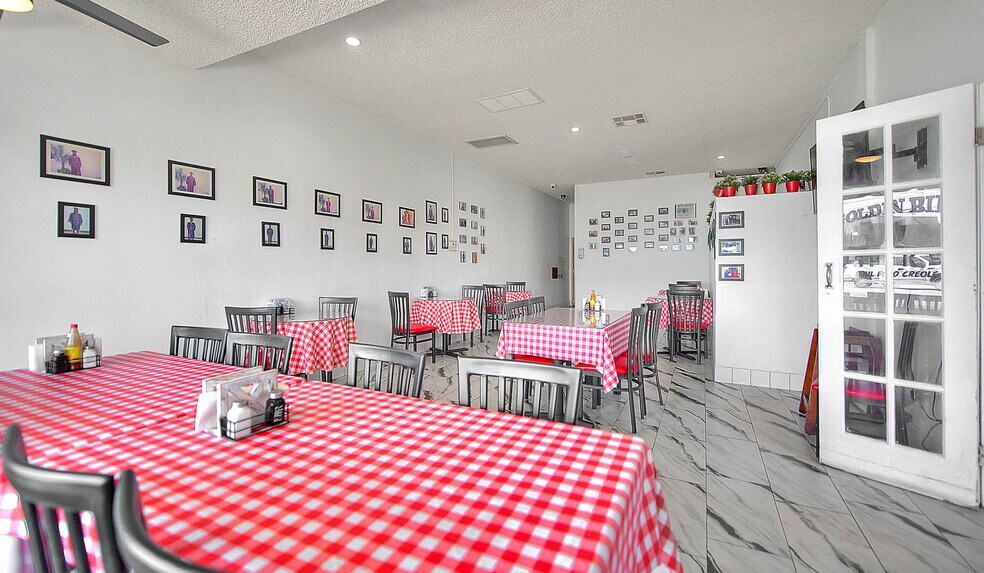 More Photos Of 14901 S Western Ave, Gardena Freestanding For Lease