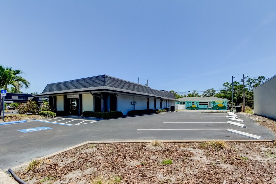 More Photos Of 6500-6514 Central Ave, Saint Petersburg Office For Sale