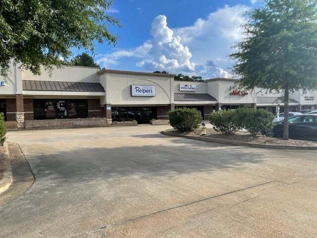 More Photos Of 1300-1302 Lafayette Pky, Lagrange Storefront For Lease