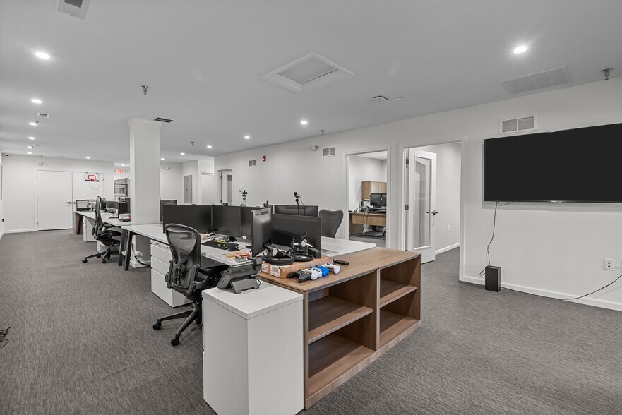 More Photos Of 790 Newtown Yardley Rd, Newtown Medical For Lease