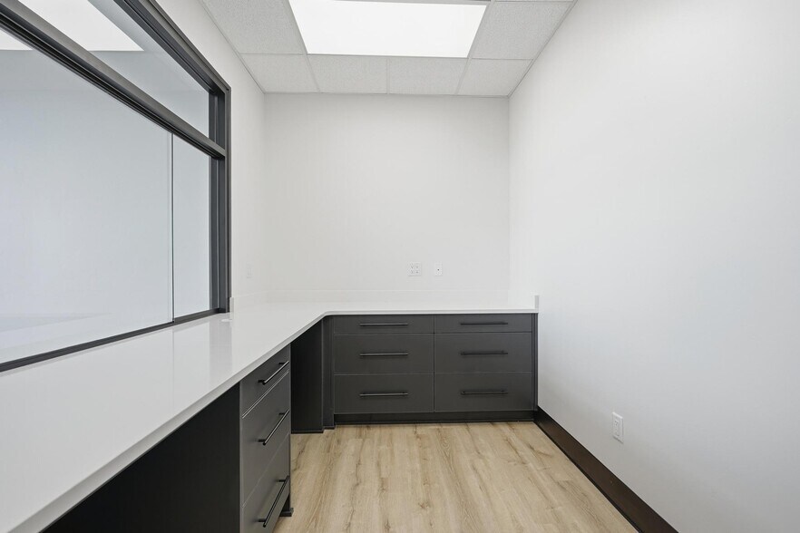 More Photos Of 6715 Memorial Dr, Abilene Medical For Lease