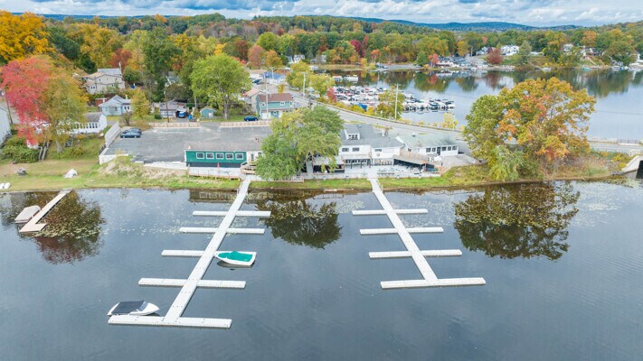 More Photos Of 141 Congamond Rd, Southwick Restaurant For Lease