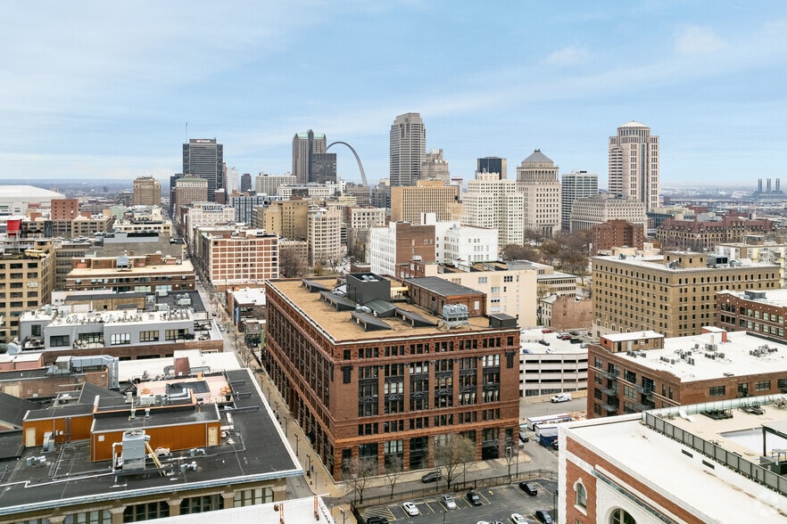 More Photos Of 1520 Washington Ave, Saint Louis Apartments For Sale