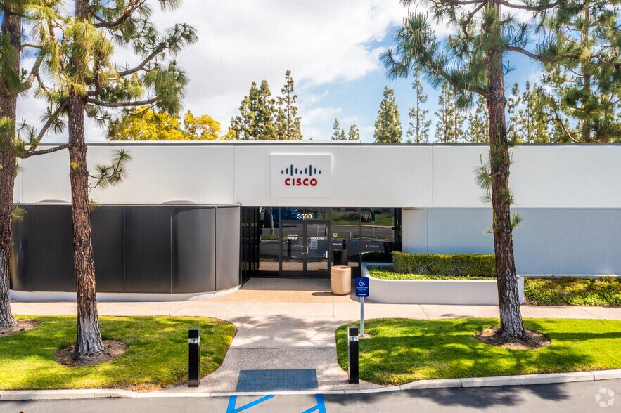 More Photos Of 3530 Hyland Ave, Costa Mesa Light Distribution For Lease