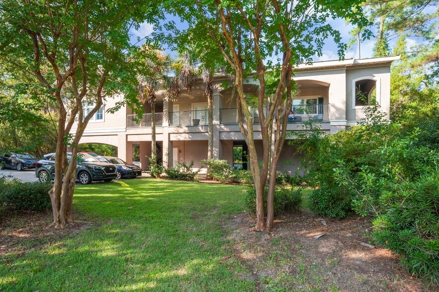 Primary Photo Of 1544 Fording Island Rd, Hilton Head Island Medical For Sale