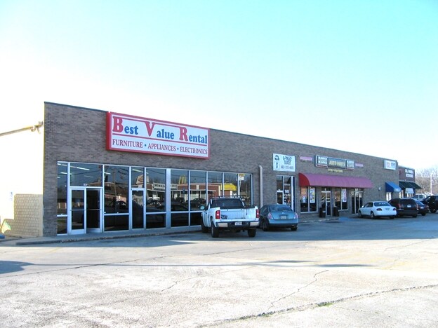 More Photos Of 635-645 Highway 1 S, Greenville Storefront For Lease