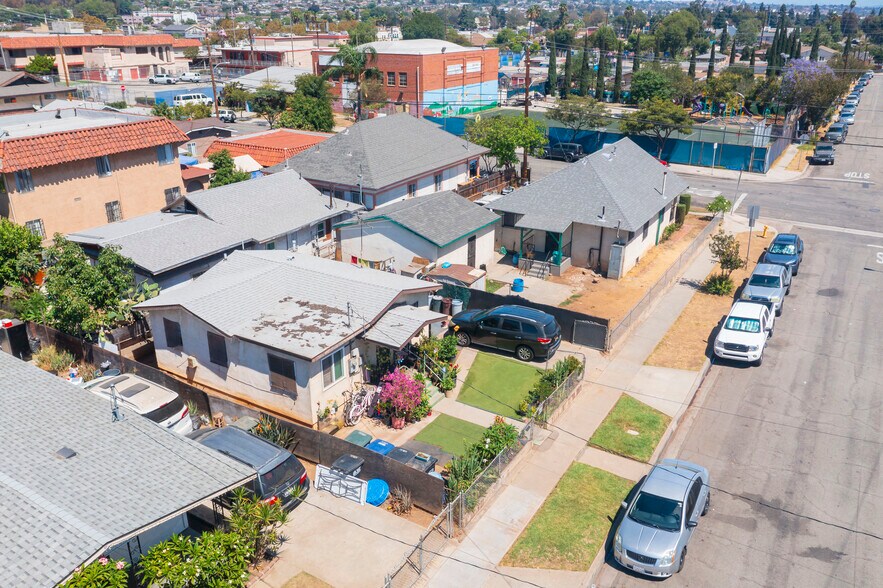 More Photos Of 301 N McDonnell Ave, Los Angeles Apartments For Sale