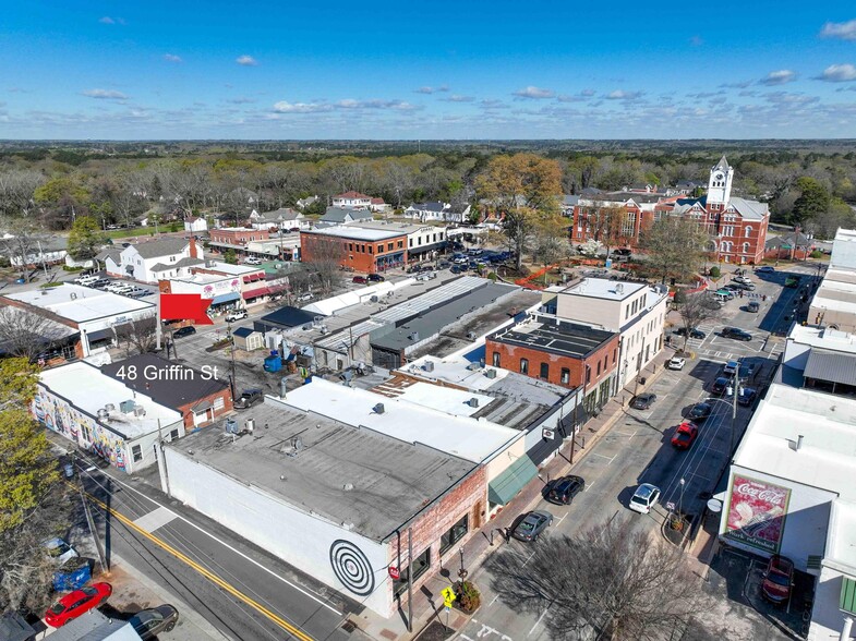 More Photos Of 48 Griffin St, McDonough Storefront For Sale
