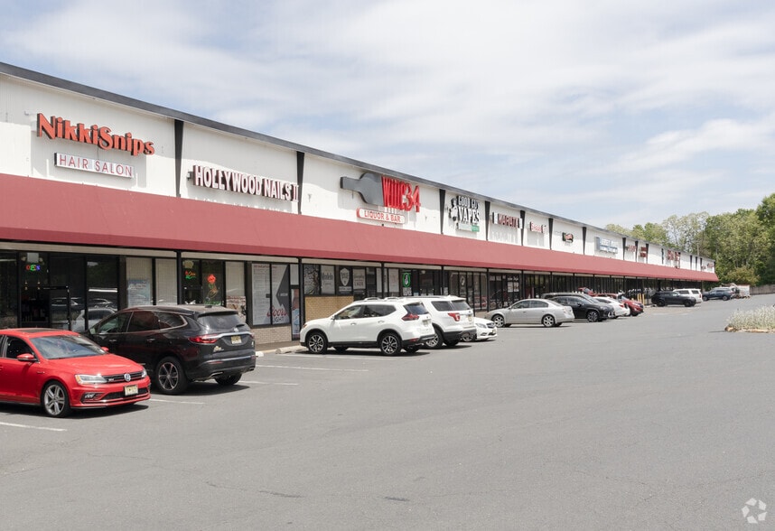 More Photos Of 162 State Route 34, Old Bridge Unknown For Lease