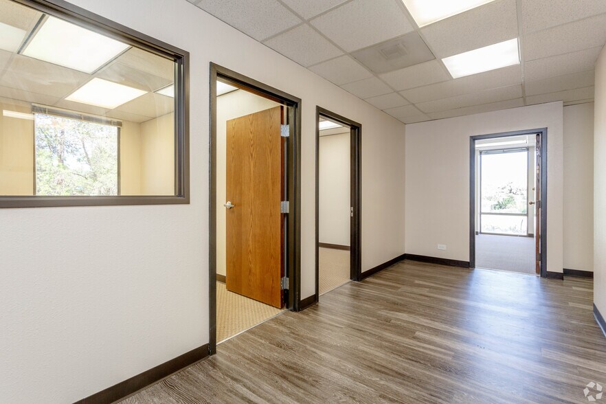 More Photos Of 9725 E Hampden Ave, Denver Unknown For Lease