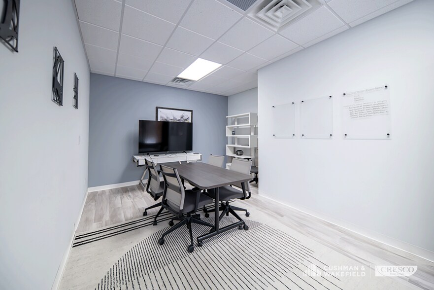 More Photos Of 29055 Clemens Rd, Westlake Office Residential For Lease