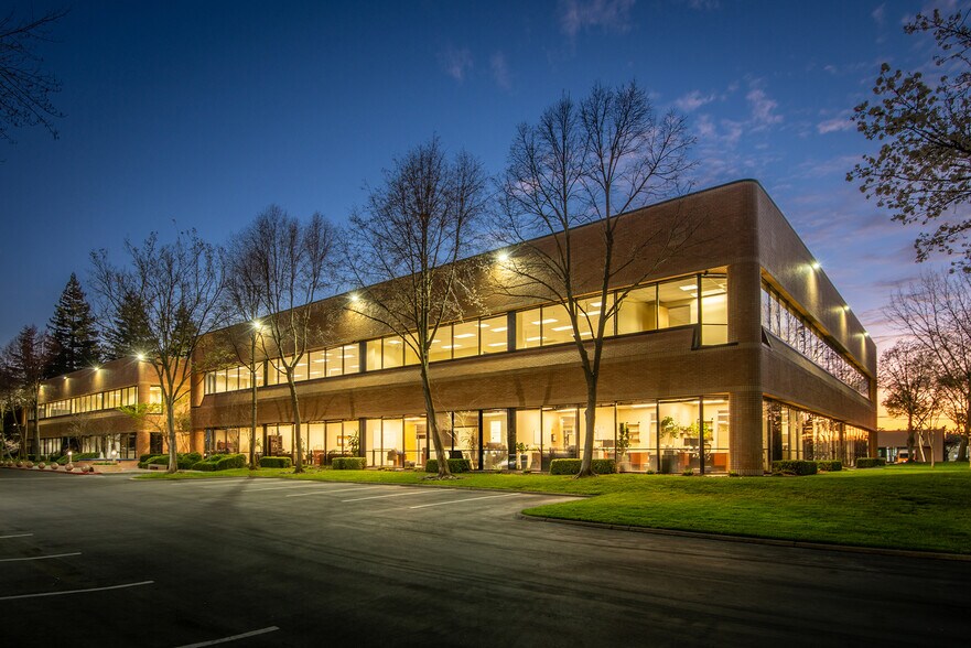 More Photos Of 1300 National Dr, Sacramento Office For Lease