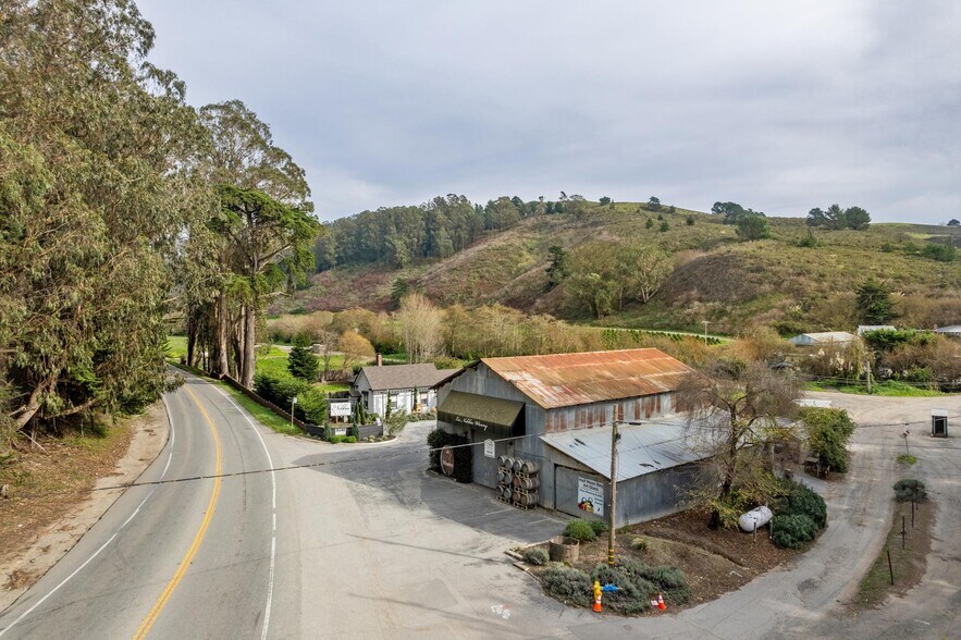 More Photos Of 12341 San Mateo Rd, Half Moon Bay Specialty For Lease