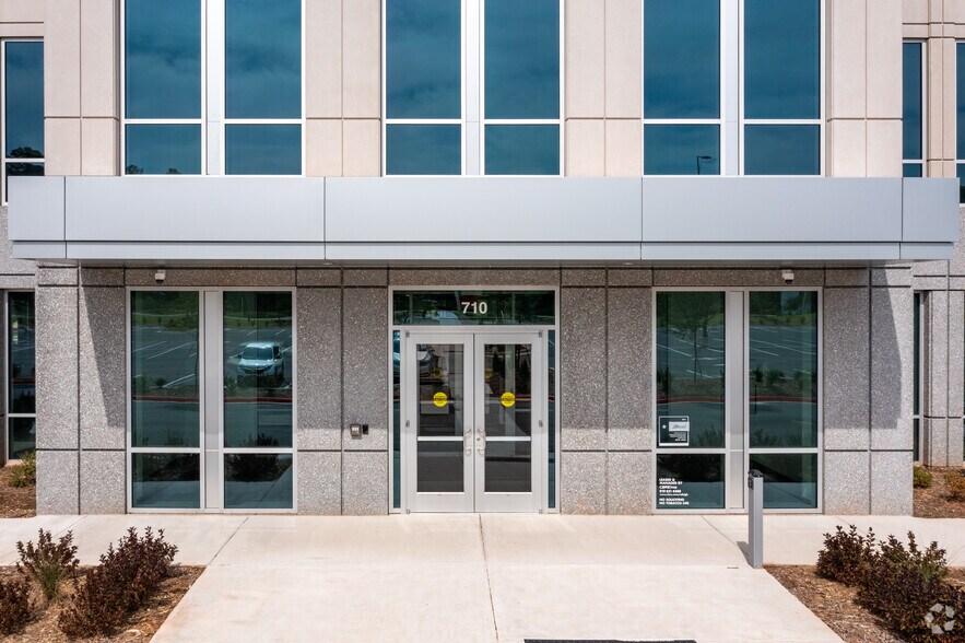 More Photos Of 710 Slater Rd, Morrisville Office For Lease