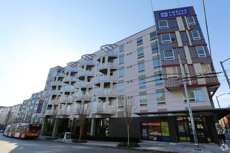 More Photos Of 4535 12th Ave NE, Seattle Apartments For Lease
