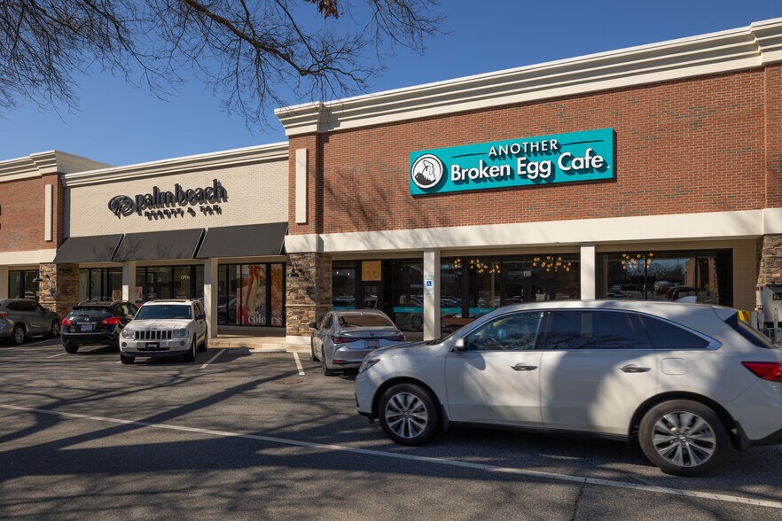 More Photos Of 300 S Stratford Rd, Winston-Salem Unknown For Lease