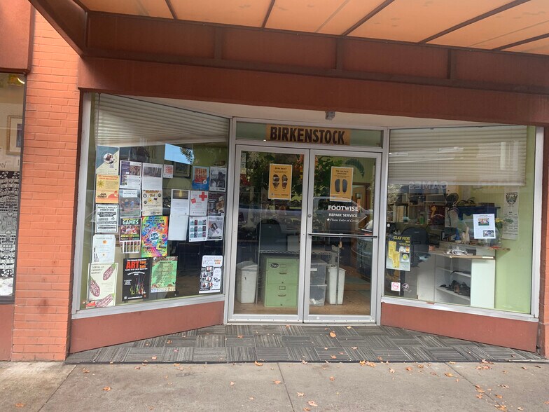 More Photos Of 301-311 SW Madison Ave, Corvallis Storefront For Lease