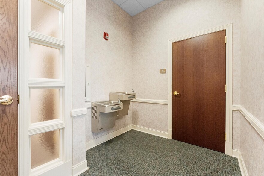 More Photos Of 1146 N New Hope Rd, Gastonia Medical For Sale