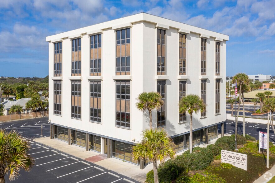 More Photos Of 140 S Atlantic Ave, Ormond Beach Office For Lease
