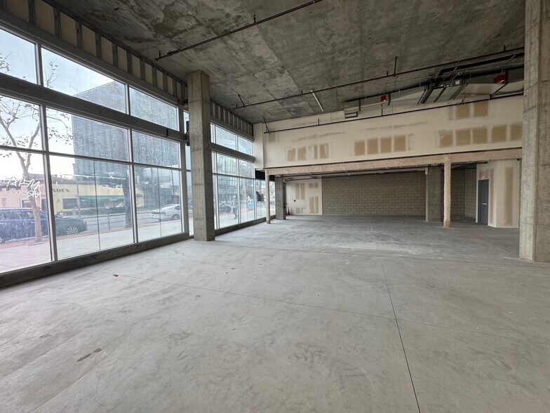 More Photos Of 5925-5939 W Sunset Blvd, Los Angeles Office Residential For Lease