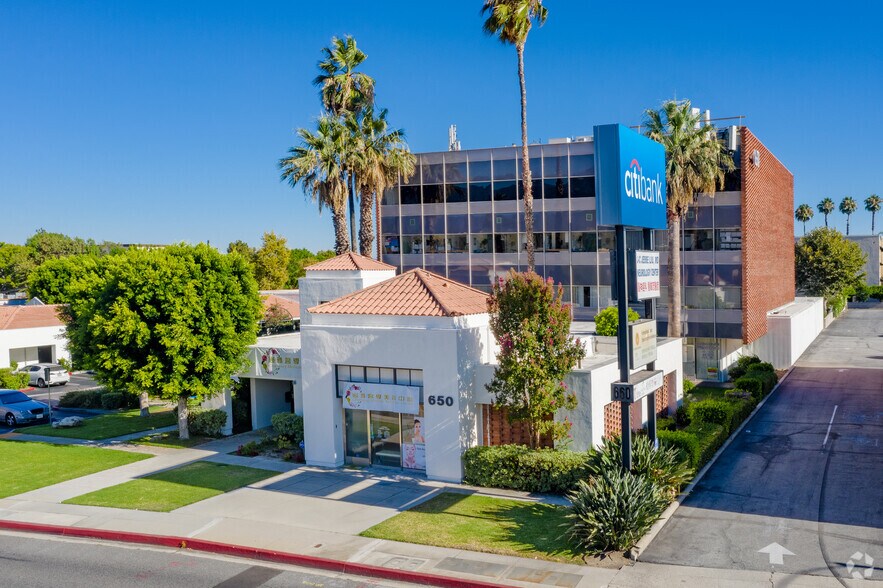 Primary Photo Of 650 W Duarte Rd, Arcadia Medical For Lease
