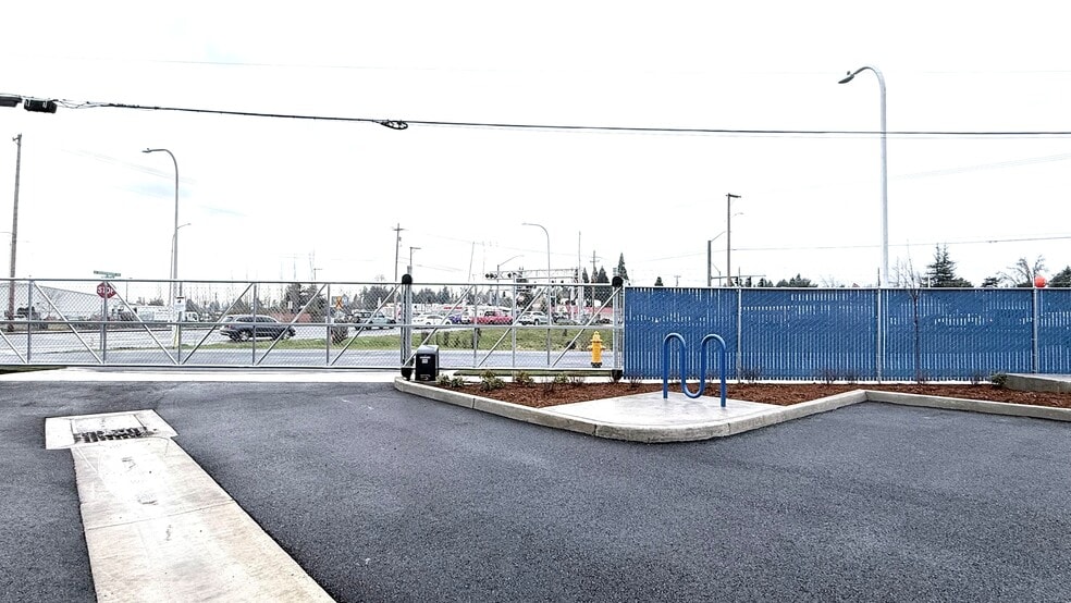 More Photos Of 5010 SE Witch Hazel Rd, Hillsboro Industrial For Lease