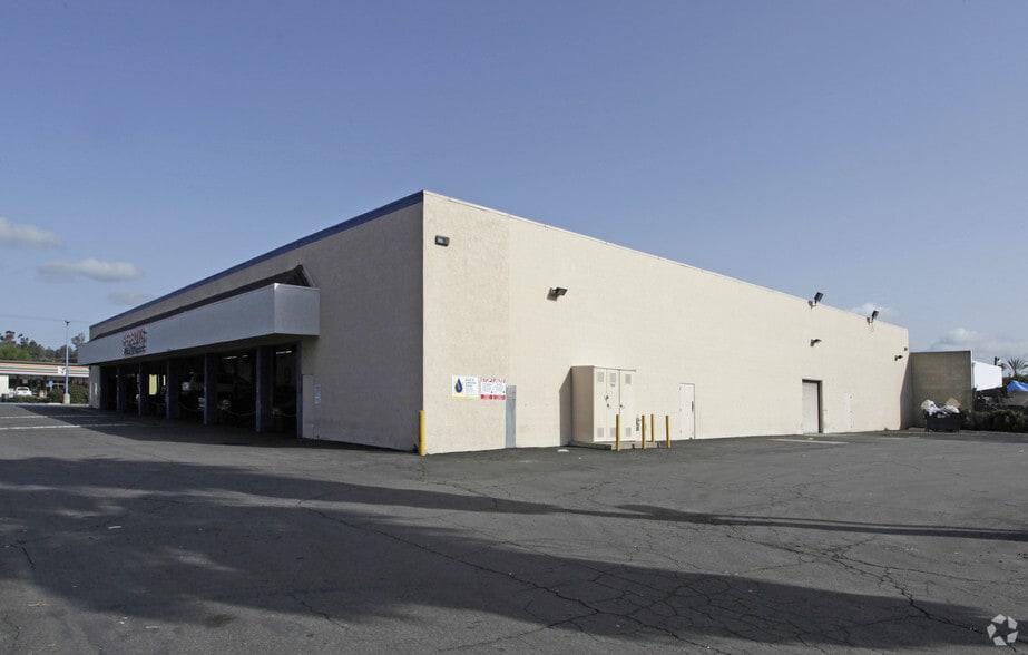 More Photos Of 855 W Mission Ave, Escondido Auto Repair For Lease