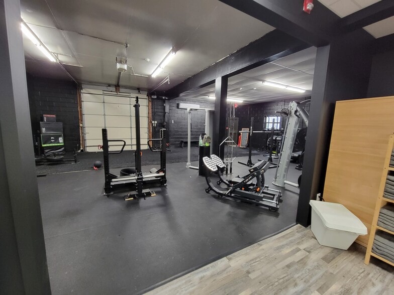 More Photos Of 1282 N Broad St, Hillside Loft Creative Space For Lease