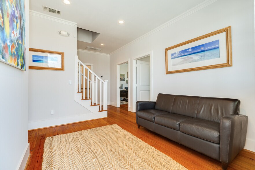 More Photos Of 6402 Stewart Rd, Galveston Office For Sale