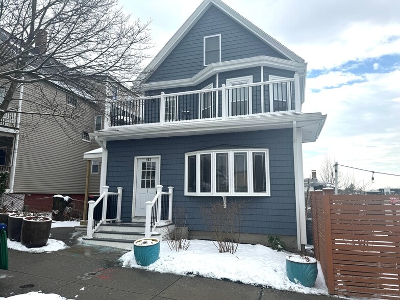 Primary Photo Of 482 Broadway, Somerville Freestanding For Lease