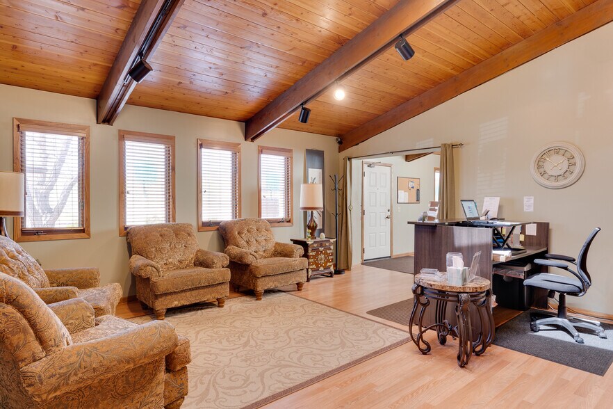 More Photos Of 14581-14585 Grand ave, Burnsville Office For Sale