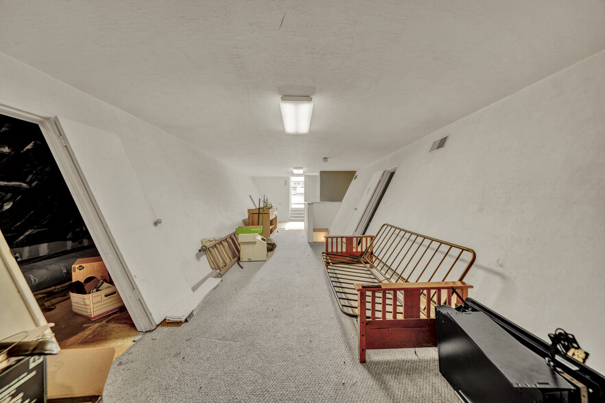 More Photos Of 333 E Channel St, Stockton Loft Creative Space For Sale