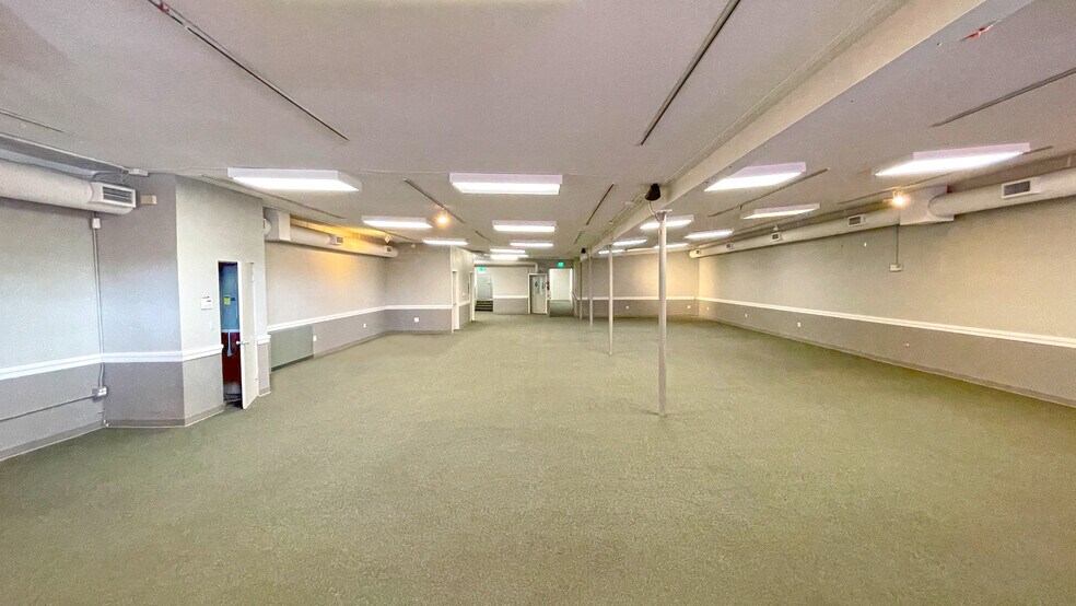 More Photos Of 2395-2399 Shattuck Ave, Berkeley Unknown For Lease