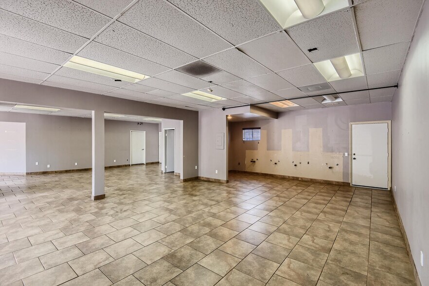 More Photos Of 1735 Main St, Ramona Freestanding For Lease