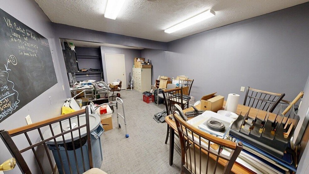 More Photos Of 401 Ashland Rd, Mansfield Freestanding For Sale