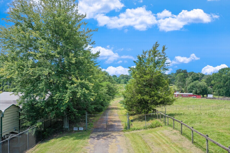 More Photos Of 6300 Jones Rd, Flowery Branch Land For Sale