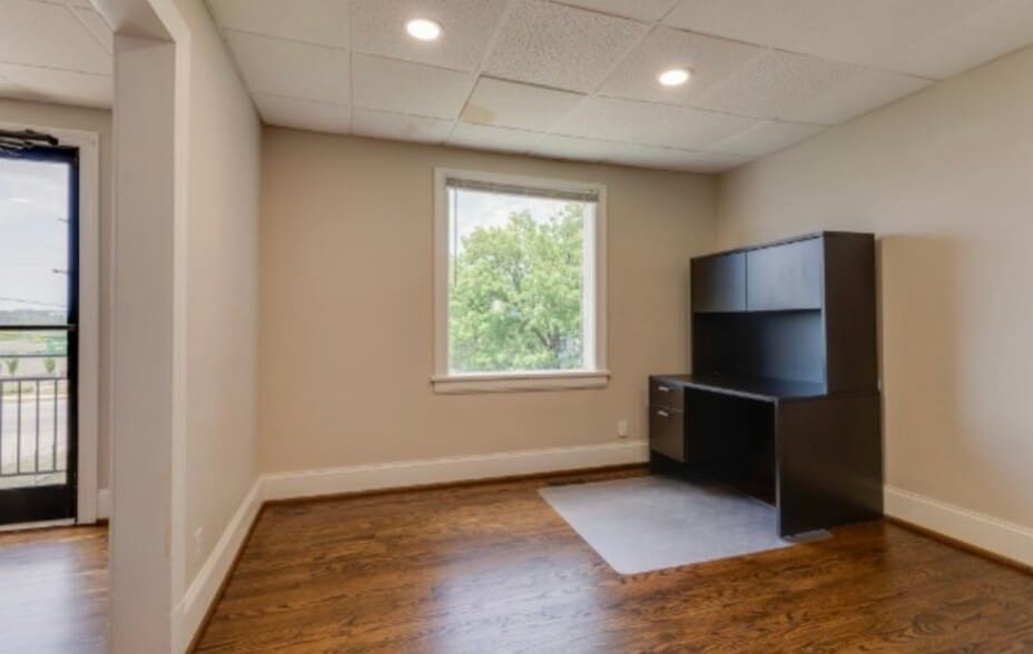 More Photos Of 2927 Dickerson Pike, Nashville Loft Creative Space For Sale