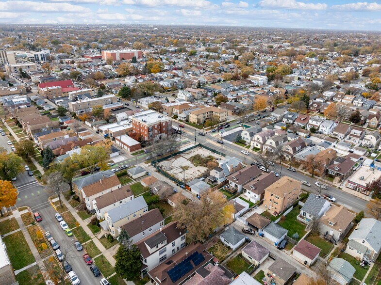 More Photos Of 5357 Addison st, Chicago Land For Sale